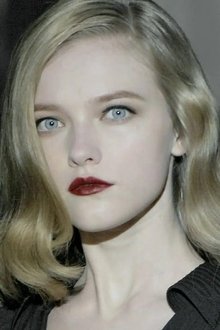 Caroline Trentini profile picture
