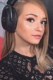 Nadège profile picture