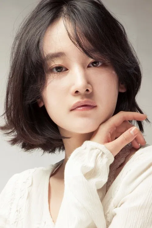 Jeon Jong-seo profile picture