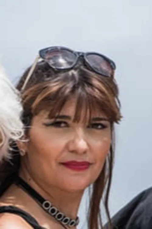 Jen Laeti profile picture