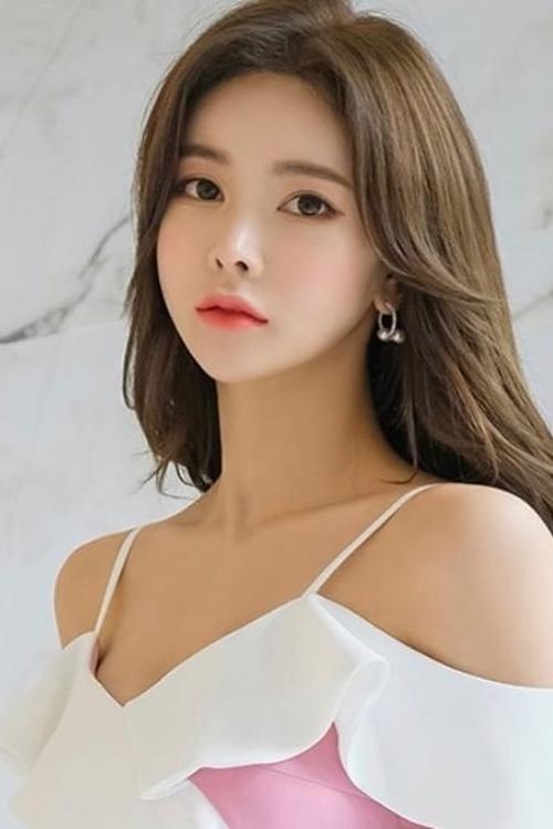 Shin Sae-rom profile picture