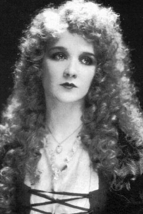 Mary Philbin profile picture