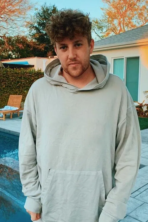 Corey La Barrie profile picture