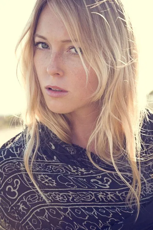 India Oxenberg profile picture