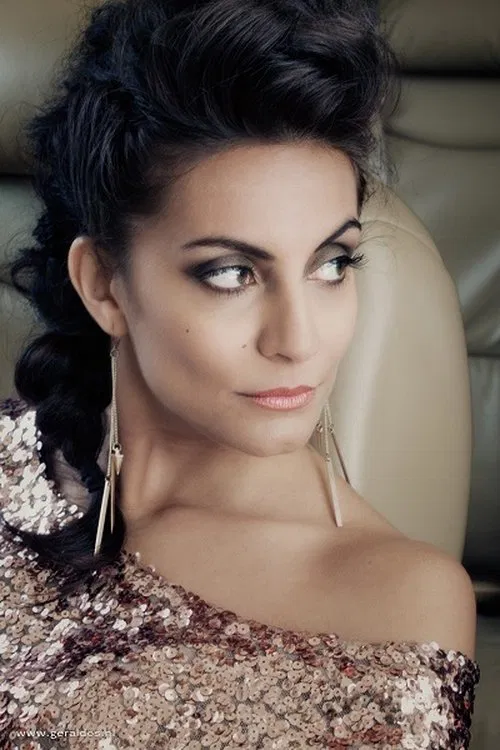 Bahareh Borzue profile picture