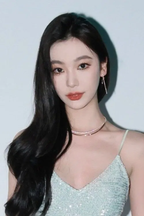 易梦玲 profile picture