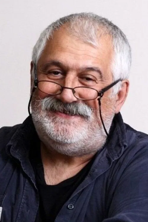 Silviu Purcărete profile picture
