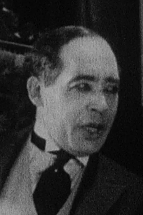 Lou Vernon profile picture