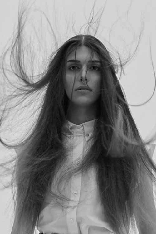 İris Mozalar profile picture