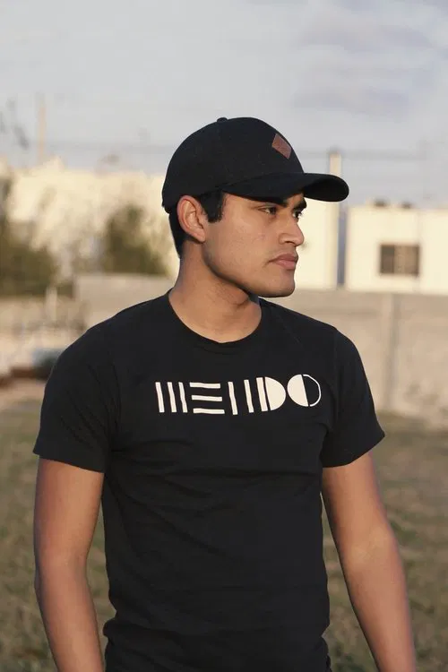 Oscar Mendo profile picture