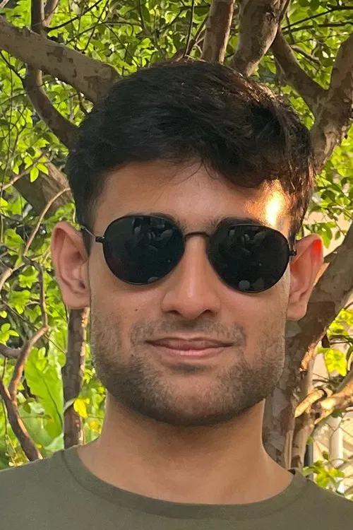 Foto de perfil de Karan Dhillon