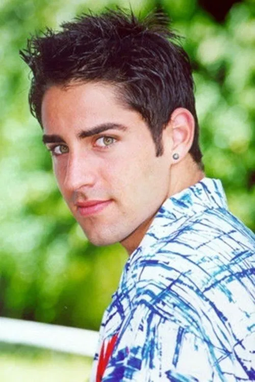 Oscar Combreras profile picture