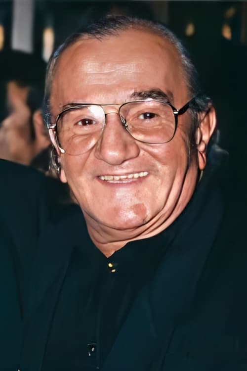 İsmet Ay profile picture