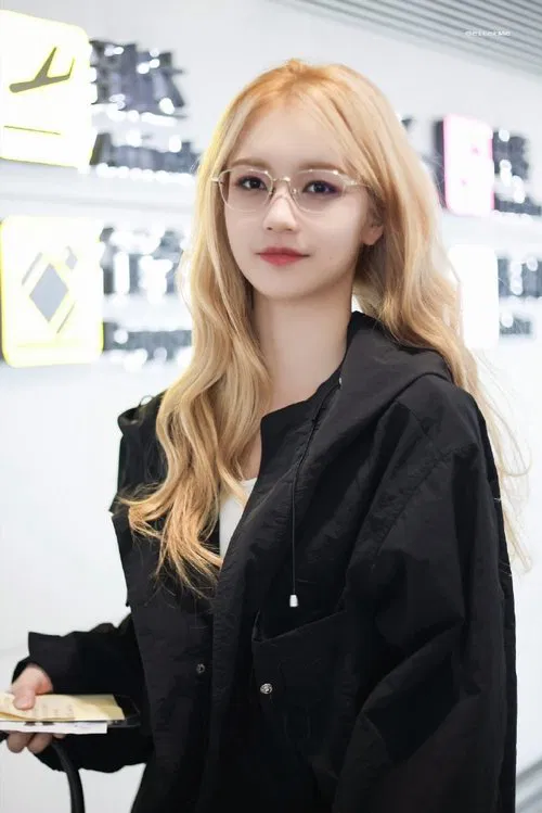 胡静怡 profile picture