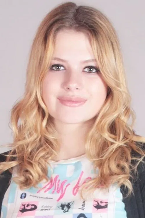 Julia Simoura profile picture