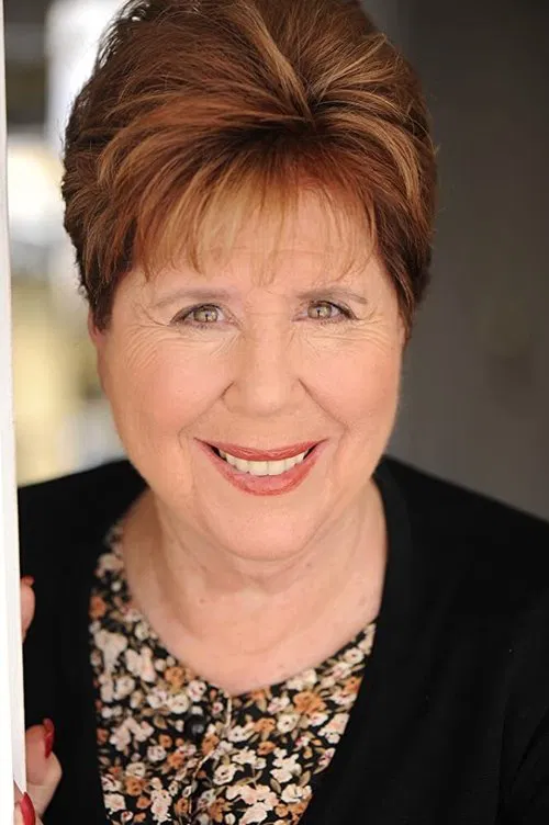 Helen Siff profile picture