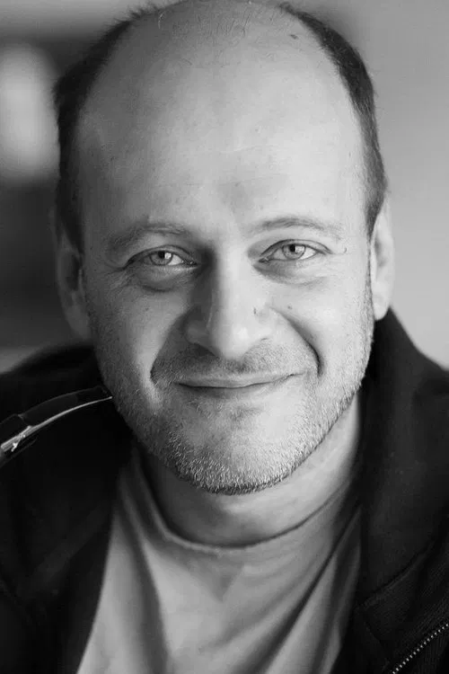 Denis Evstigneev profile picture