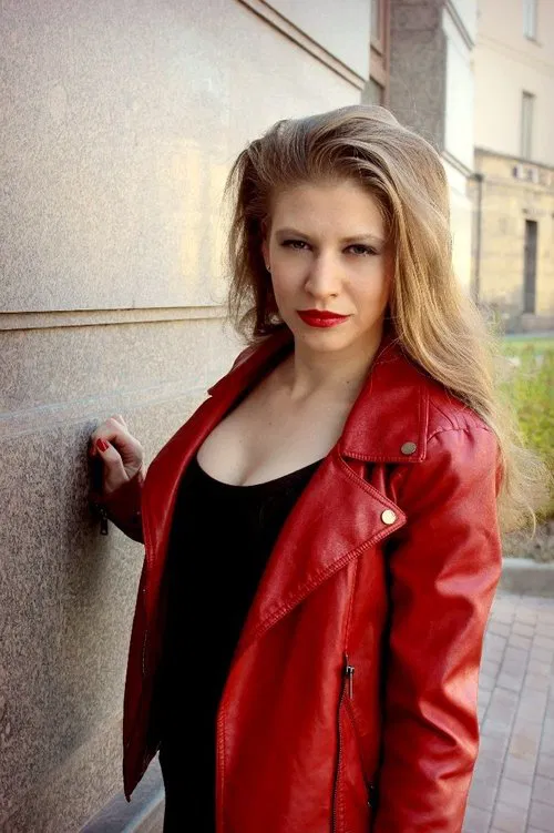 Julia Erusova profile picture