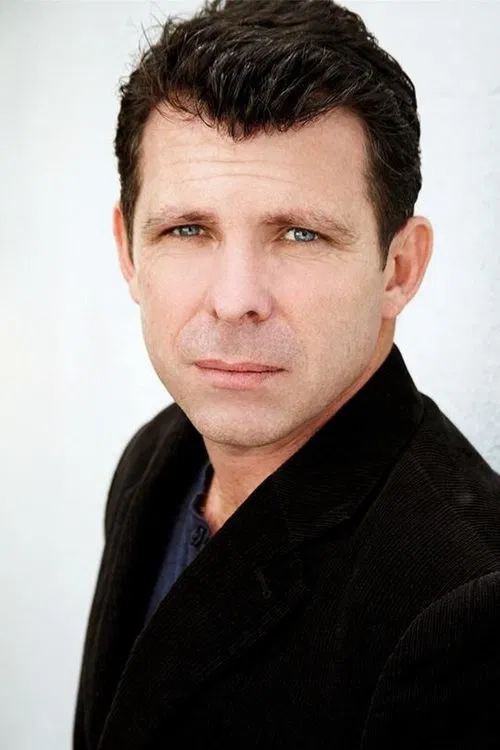 Warwick Young profile picture