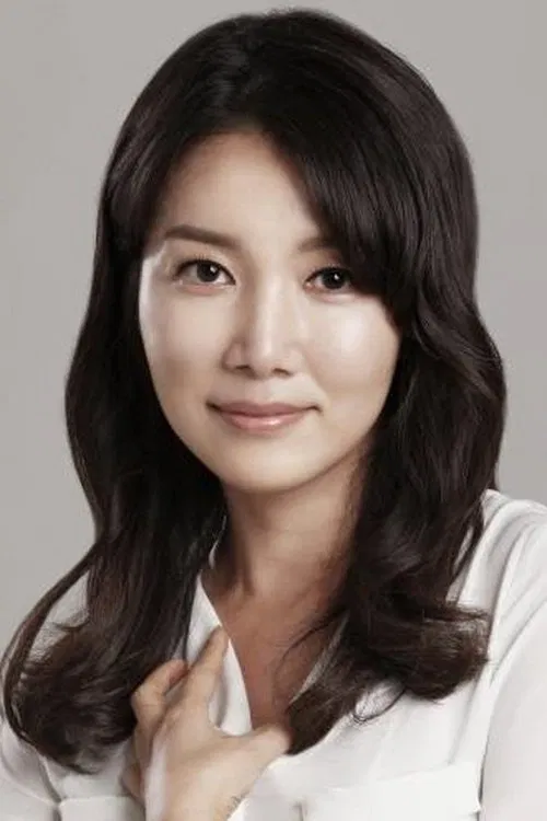 Foto de perfil de Yoon Ji-sook