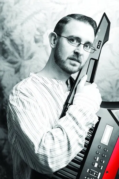 Rob J Madin profile picture
