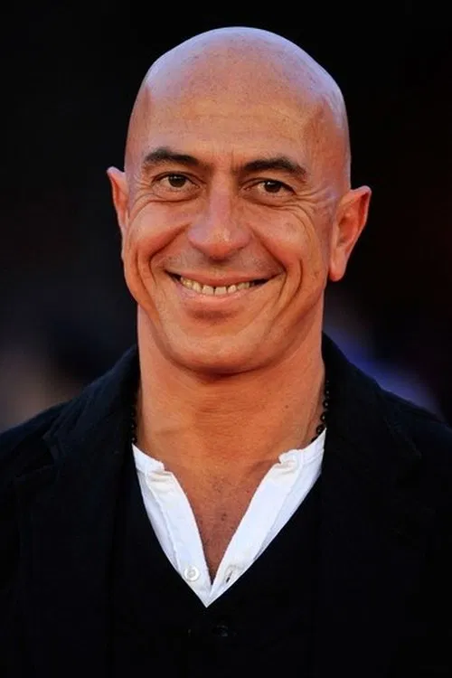Roberto Ciufoli profile picture