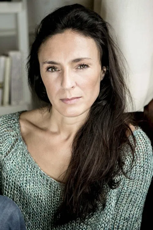 Emmanuelle Moreau profile picture
