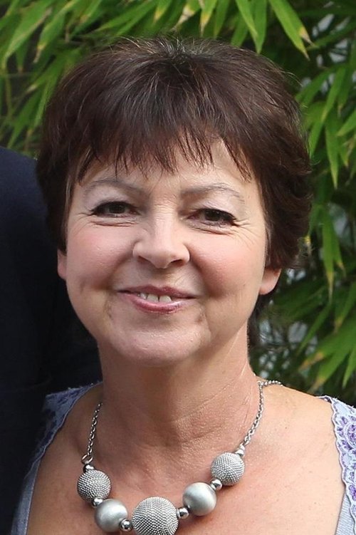 Tessa Peake-Jones profile picture