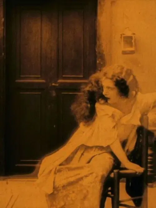 Mariute movie poster