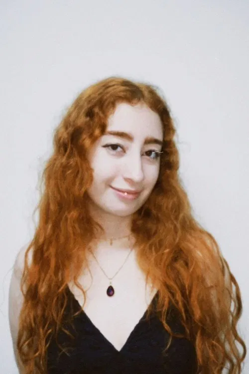 Leli Queiroz profile picture
