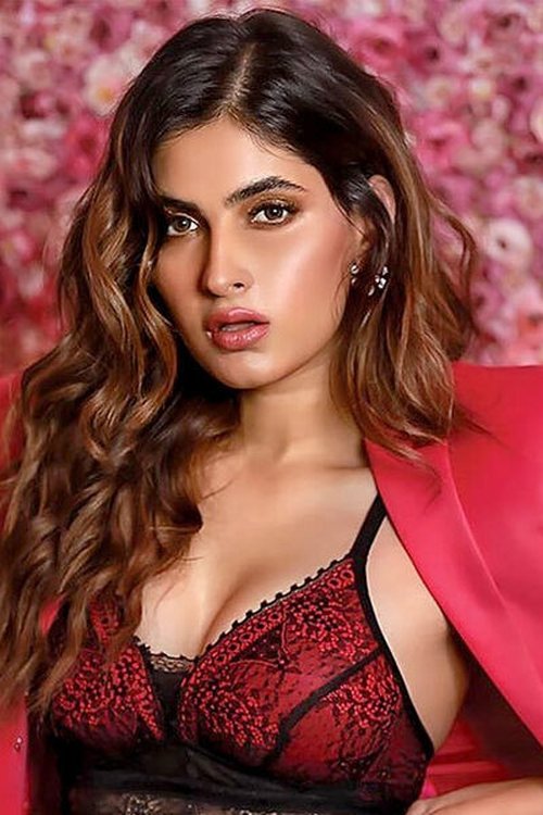 Karishma Sharma profile picture