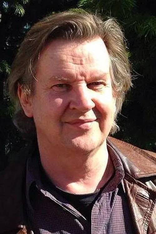 Foto de perfil de Jukka Mäkinen