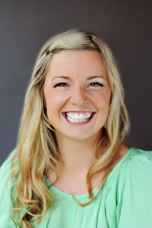 Damaris Phillips profile picture