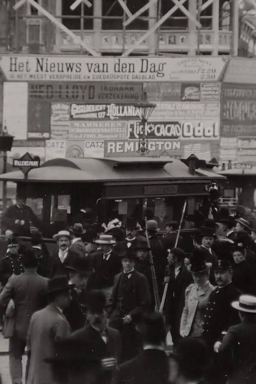 A Tram Crowd on Sunday in Dam Square movie poster