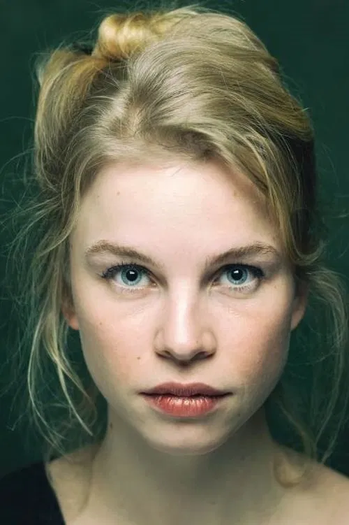 Emma Josten profile picture