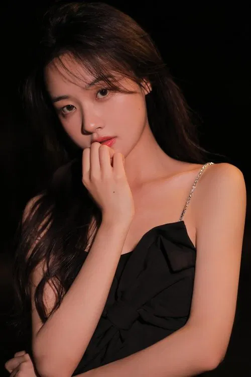 Xinyue Lou profile picture
