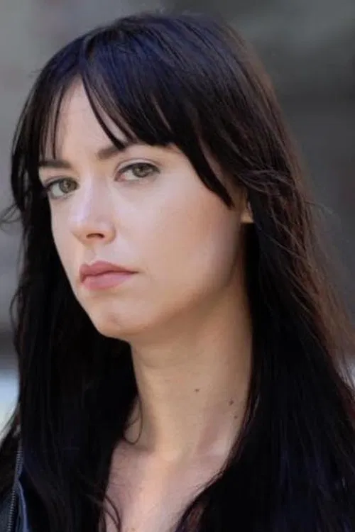 Carly James profile picture