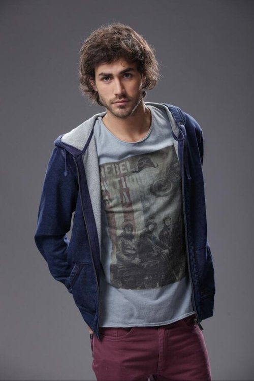 Vuelve Temprano tv show poster