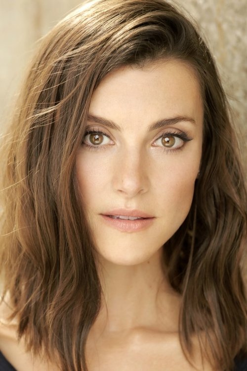 Emma Lahana profile picture