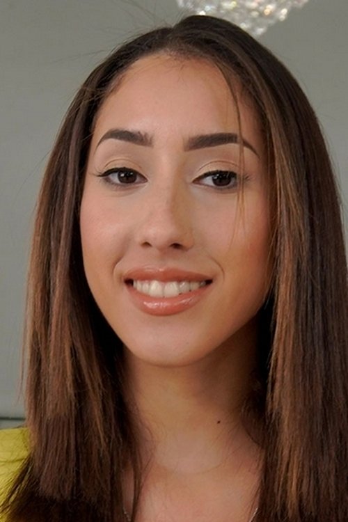 Kira Perez profile picture