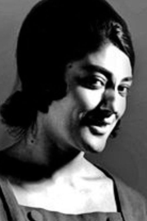 Nona Petrosyan profile picture