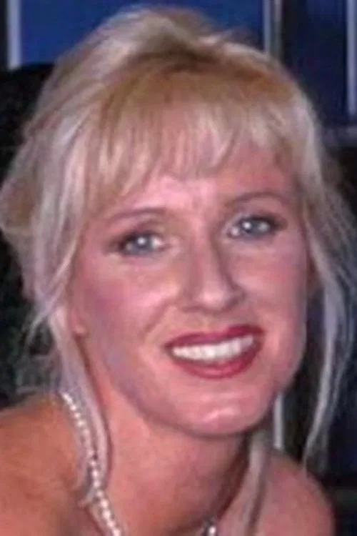 Alexandra Ross profile picture