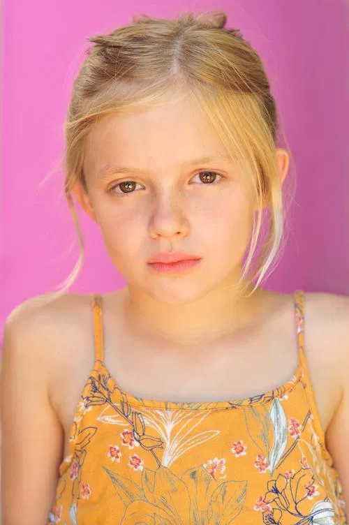 Avery Tiiu Essex profile picture