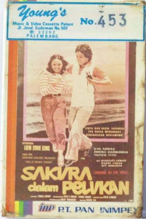 Poster do filme Sakura dalam Pelukan