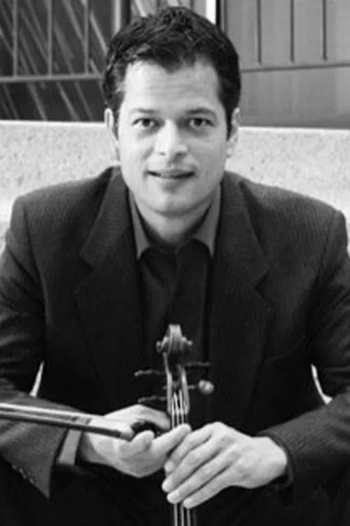 Foto de perfil de Tonatiuh García