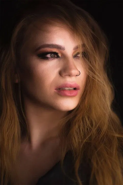 Anna Frost profile picture