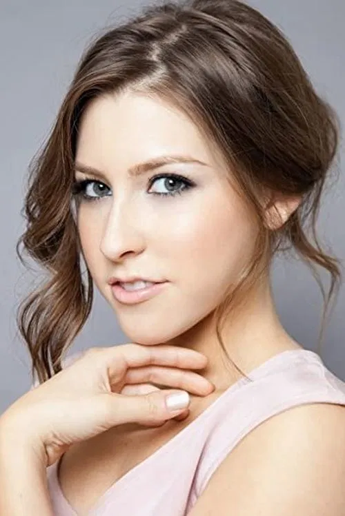 Eden Sher profile picture