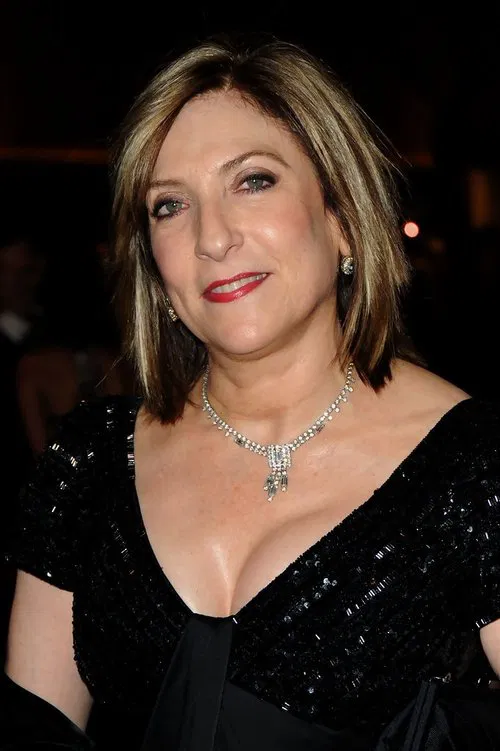 Lesli Linka Glatter profile picture