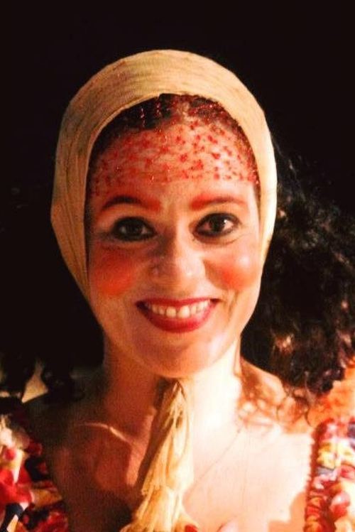 Lívia Falcão profile picture