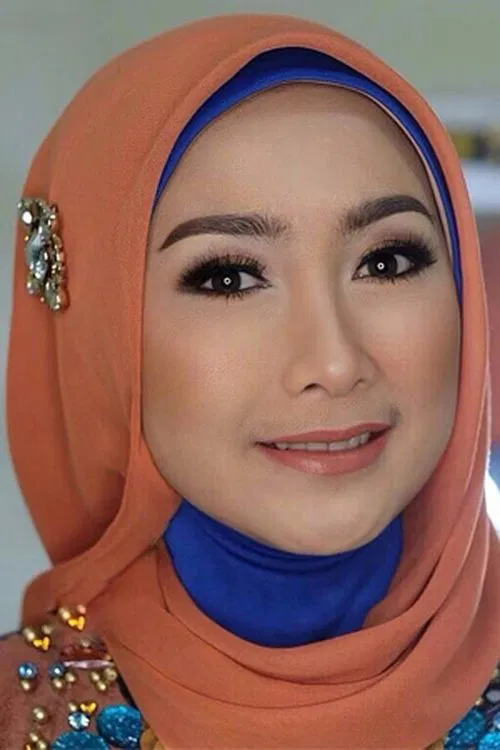 Desy Ratnasari profile picture